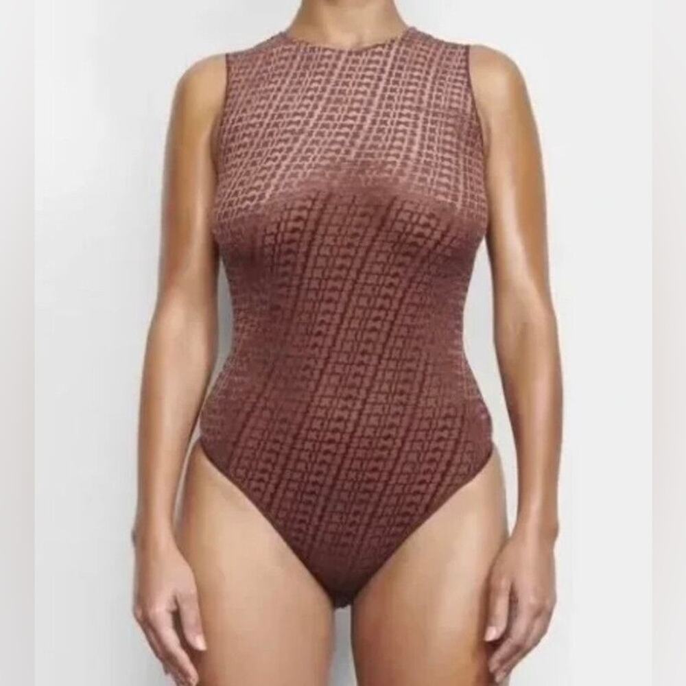 Skims Chestnut Brown Logo Allover Velvet Mesh Sleeveless Bodysuit Women’s XL - Picture 9 of 9